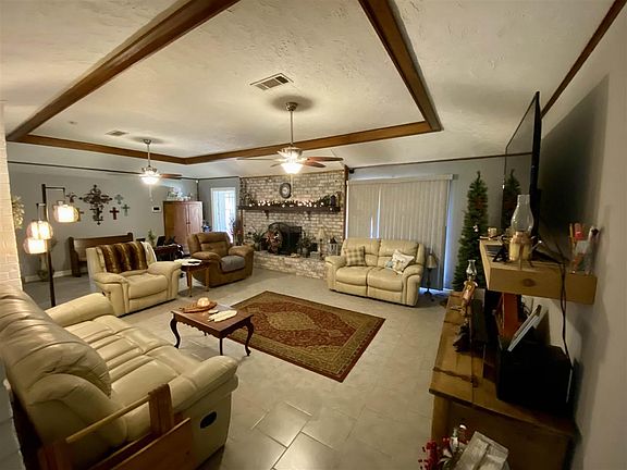 2nd image of 8251 Dogwood Dr
