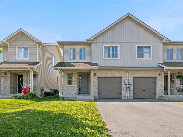 1209 Carfa Cres, Kingston, ON K7P 0N2