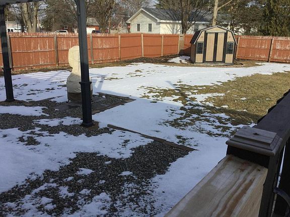 2nd image of 1 Poplar Ln