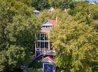 617 W 2nd St, Duluth, MN 55806