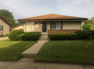 8304 N 106th St, Milwaukee, WI 53224