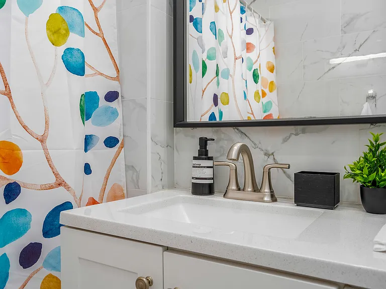 We've got you covered with all the essentials you need for a stress-free stay, including fresh, fluffy towels and complimentary toiletries.