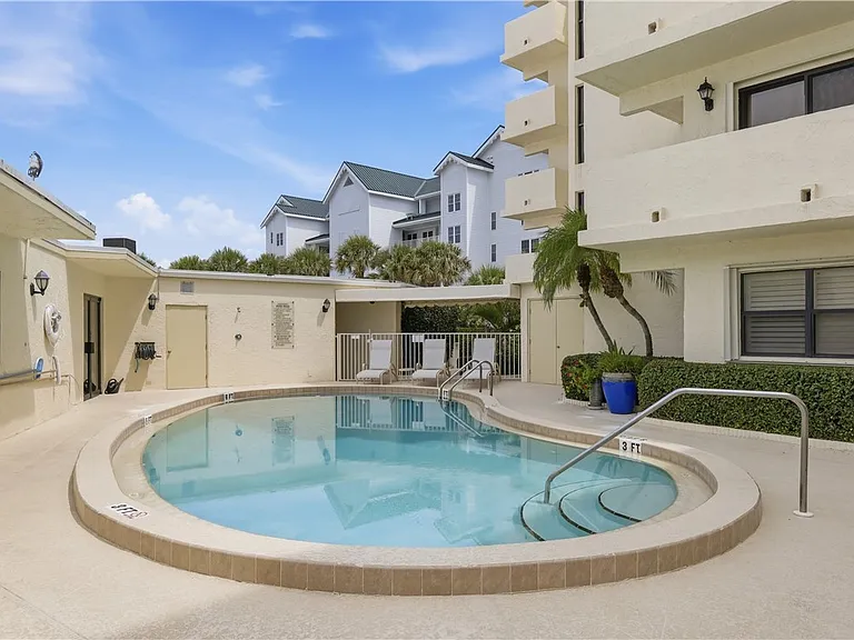 2636 Ocean Dr #506 — Photo 27