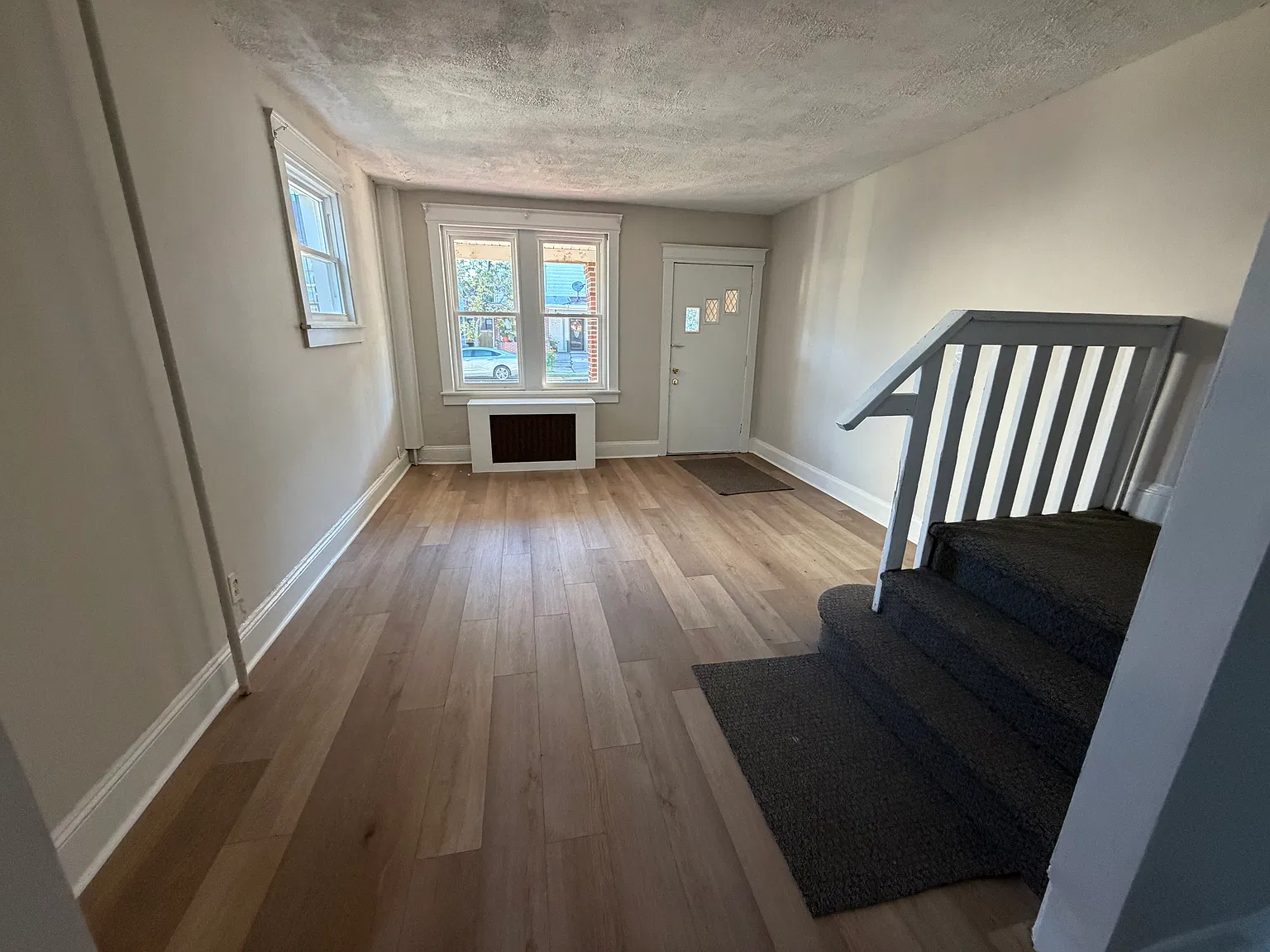 4 bed, 1531 sqft, $2,350 — Photo 2