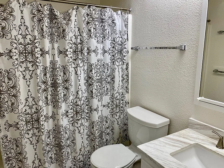Second bathrrom