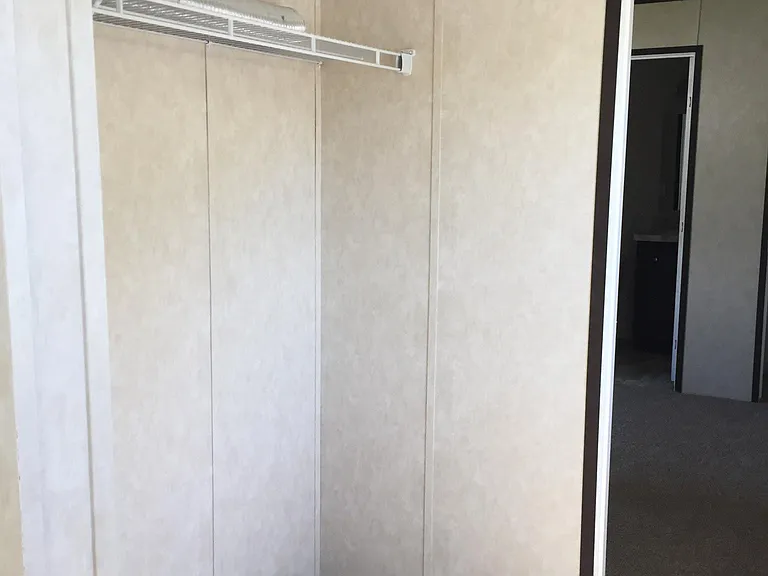 Hillcrest Crossing — Photo 28