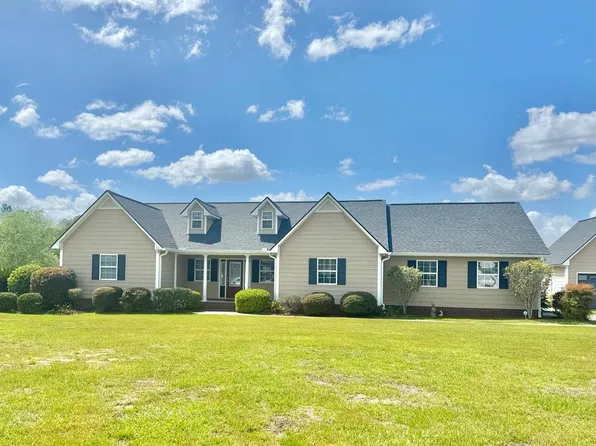 123 Leyland Dr, Broxton, GA 31519