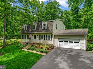 9800 Moor Green Dr, Manassas, VA 20112