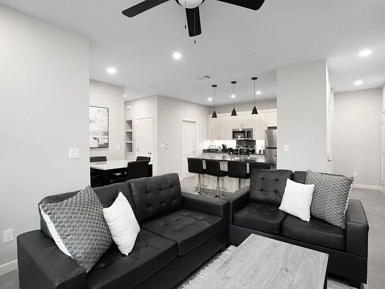 Palma Vista Apartments — Photo 12