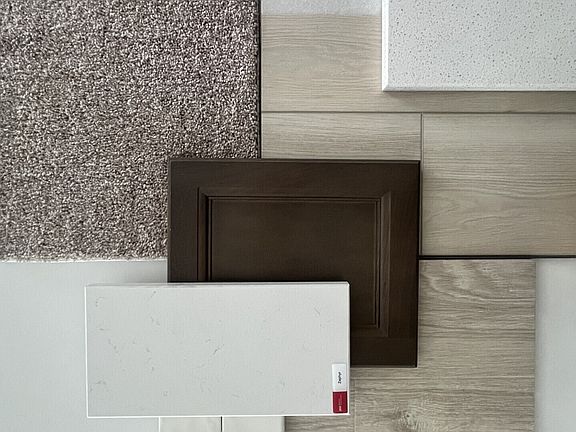 4th image of 15752 Showdown Rd