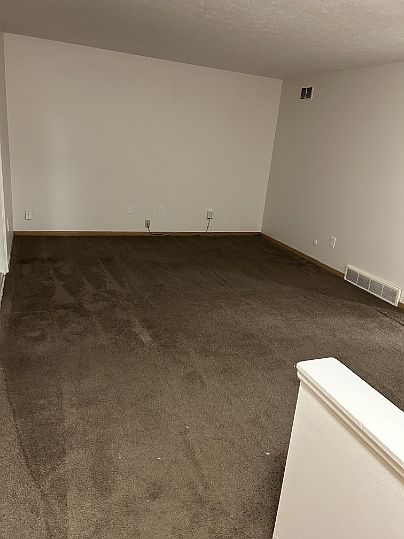 1st image of 1422 E 264th St APT 4