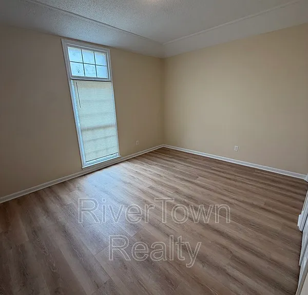 3693 Hyacinth Dr — Photo 8