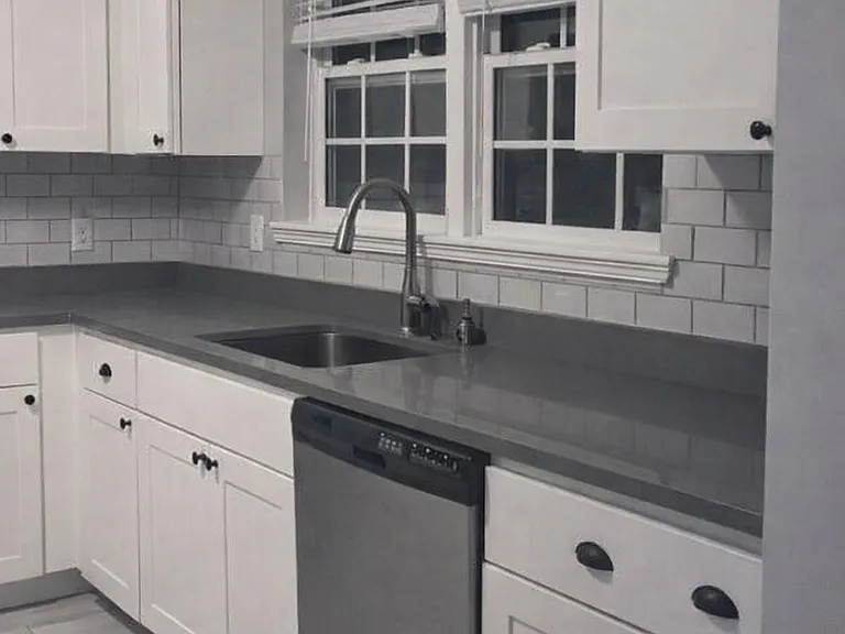 734 Burgess Ave — Photo 8