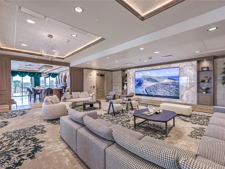 9101 Alta Dr #1 — Photo 38