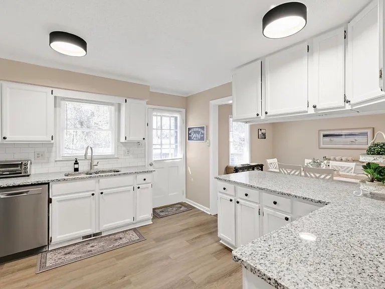 820 Nuttree Pl — Photo 5