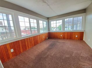 710 Emmet St #2, Ypsilanti, MI 48197