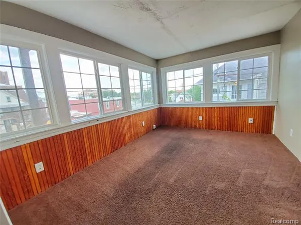 710 Emmet St, Ypsilanti, MI