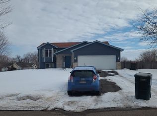 8804 Troy Marquette Ln, Monticello, MN 55362