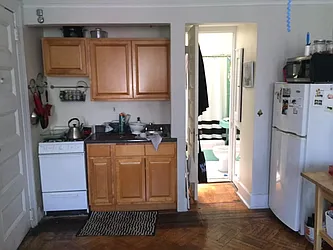 Rented by Lang Realty LLC