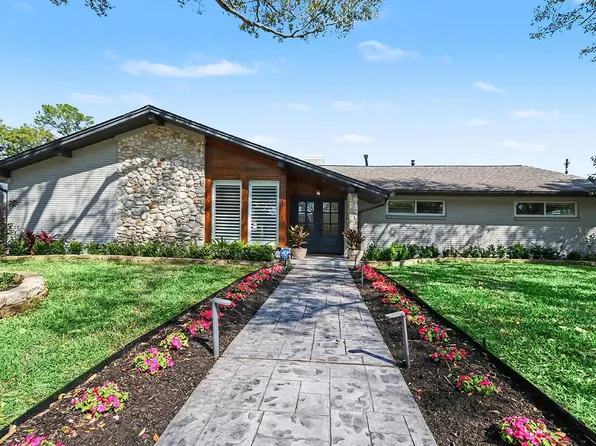 10718 Longmont Dr, Houston, TX 77042