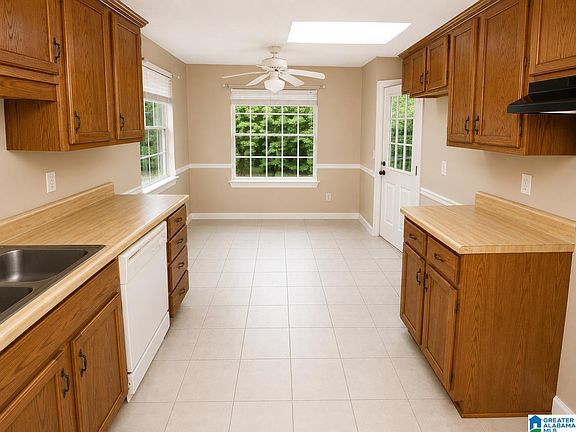5th image of 720 Jason Cir