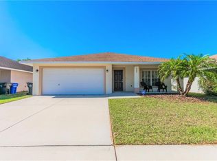 1209 Bayou Pass Dr, Ruskin, FL 33570