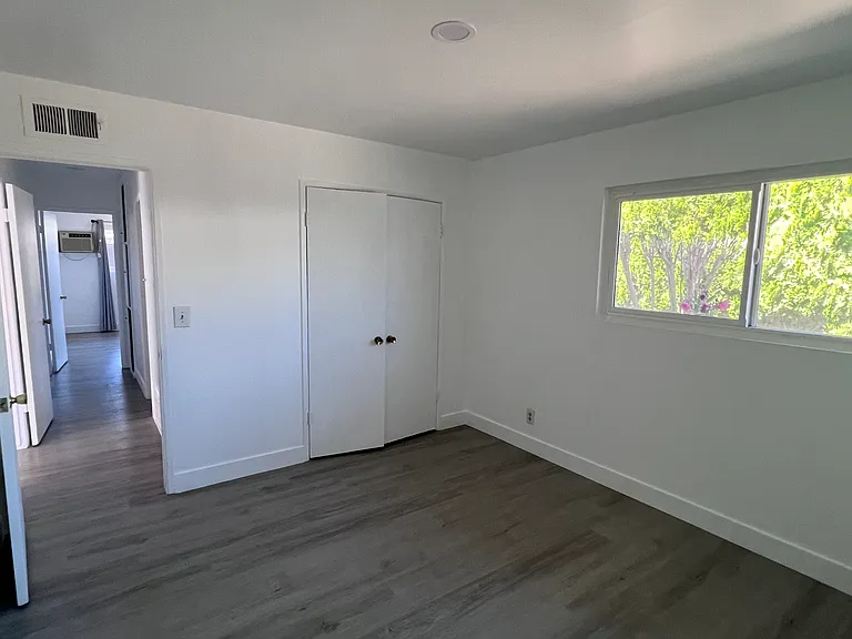 1829 Aileron Ave — Photo 25