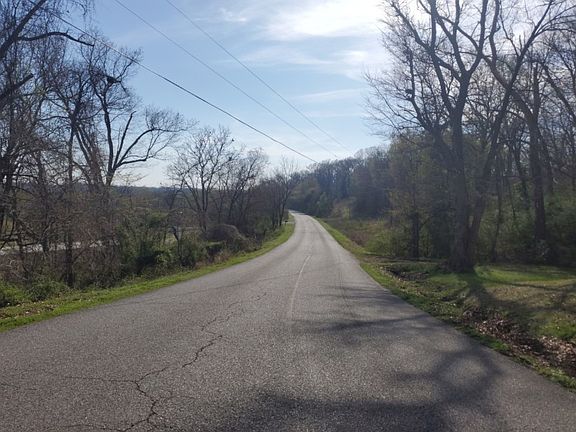 4th image of 12768 Pioneer Ln