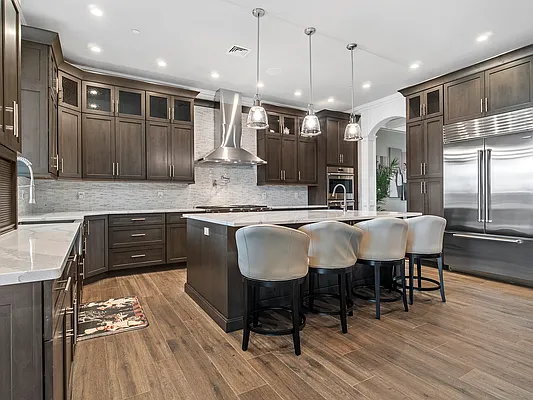 Sold by Casandra Properties Inc. | media 7