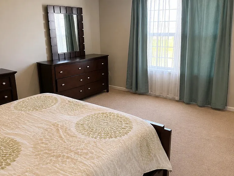 18 Beverly Ln — Photo 12