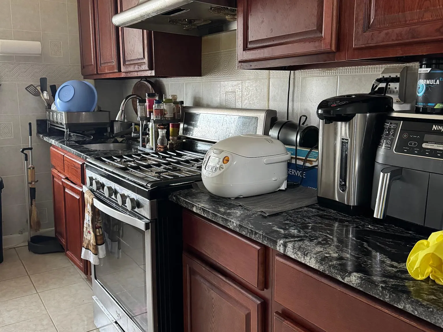 2 bed, 1100 sqft, $1,725 — Photo 1