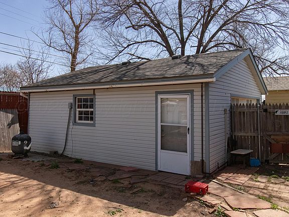 4th image of 4007 Parker St