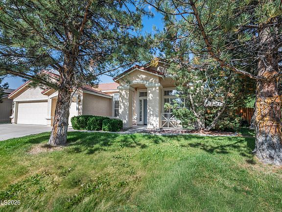 3rd image of 3244 Brisa Ct