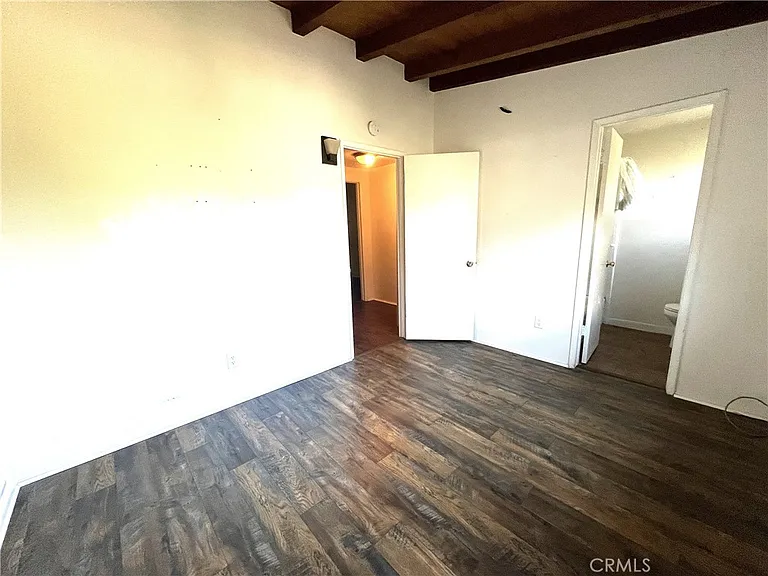 725 Tyrol Dr — Photo 9