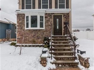 5 Wallace St, Woodbridge, NJ 07095