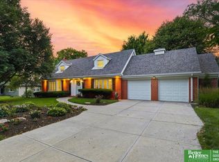 2006 S 91st St, Omaha, NE 68124