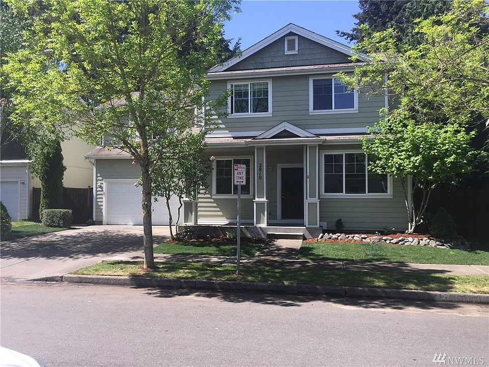 1st image of 2810 5th St SE