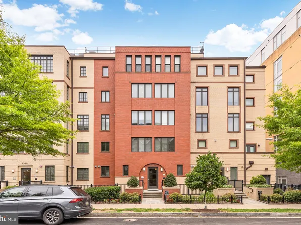 1334 Belmont St NW APT 301, Washington, DC 20009