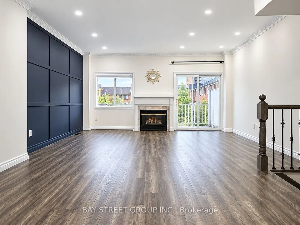 35 Park Common Blvd