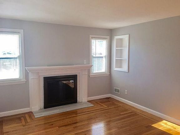 2nd image of 332 Ferris Ave