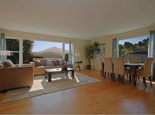 15 Corte Toluca, Greenbrae, CA 94904