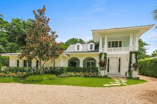 Home For Sale In Tunison Palms