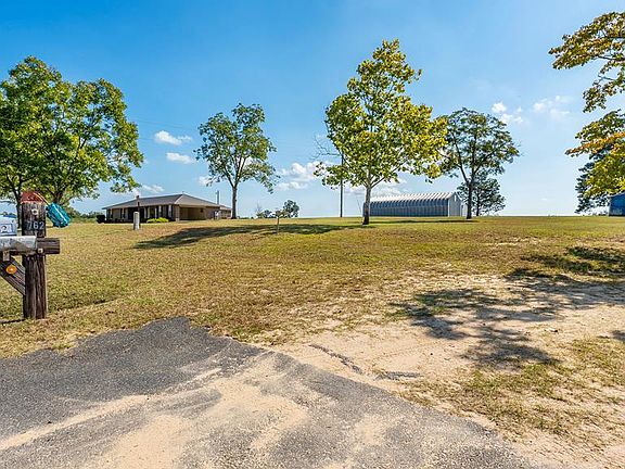 3rd image of 762 State Highway 240 N