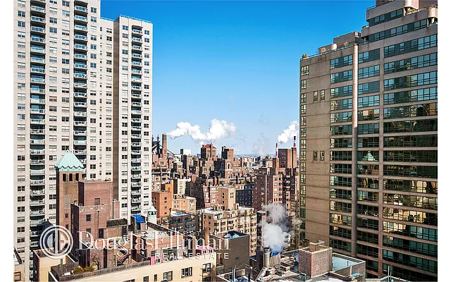 Sold by Douglas Elliman | media 8