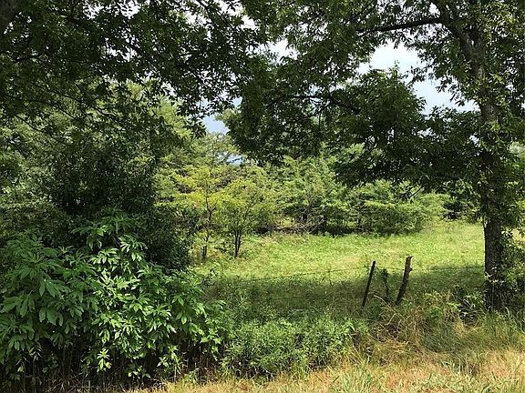 4th image of Winn Rd