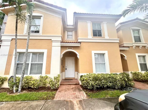 3028 SW 129th Ter #120, Hollywood, FL 33027