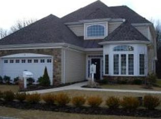 29 Schindler Ct, Somerset, NJ 08873