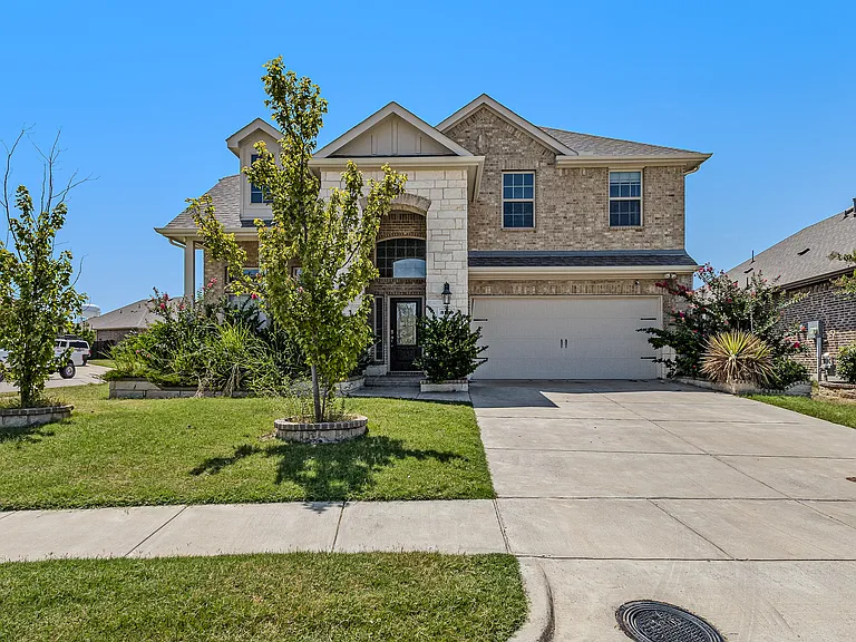 3109 Maverick Dr — Photo 1
