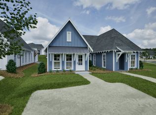 1017 Hunters Way, Opelika, AL 36801