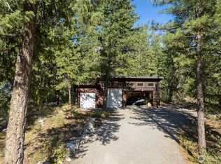15 Deer Run Loop Rd, Mazama, WA 98833